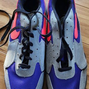 NIKE sneakers
